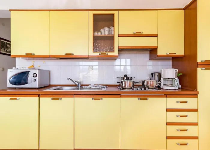 Appartement Orhideja By Interhome